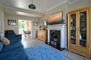 Living Room- click for photo gallery